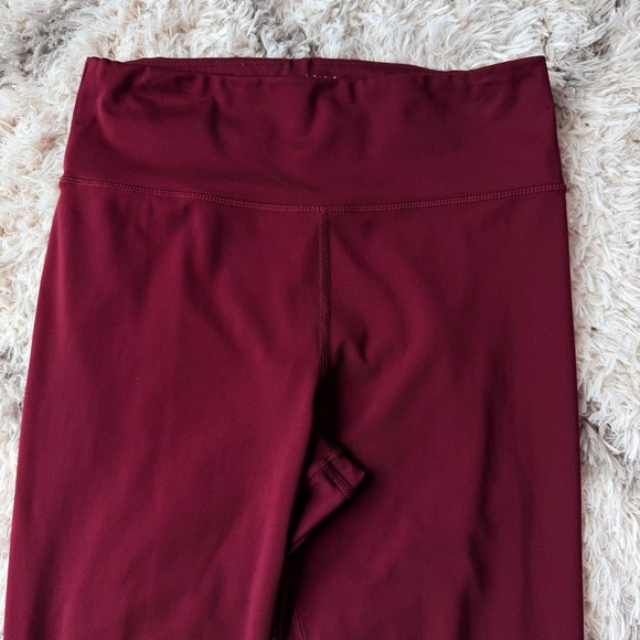 AMERICAN EAGLE | The Lightweight Everything Legging - Picture 2 of 4